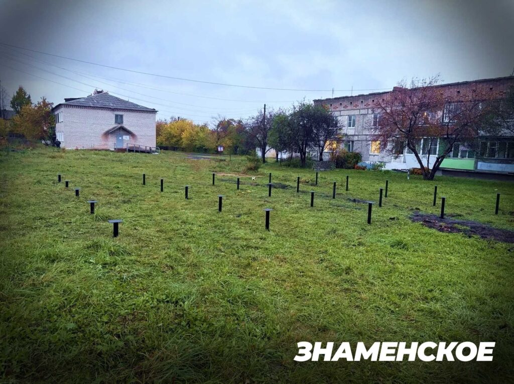 Подготовка площадки в селе Знаменском под будущий
ФАП 