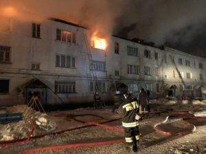 Пожар в Сухой Логу в многоквартирном доме