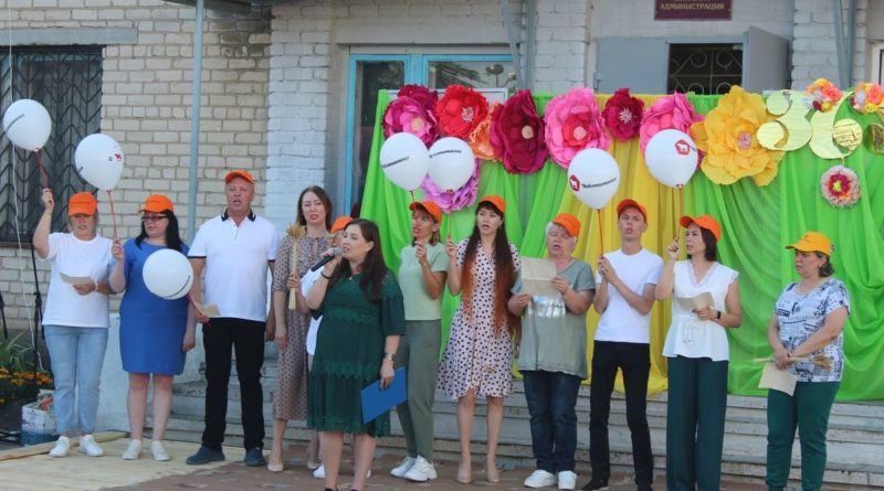 Сельчан поздравляет коллектив ООО «Новопышминское»