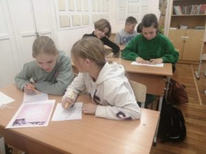 Ученики 6–8 классов школы №4 присоединились к акции «Письмо солдату» (преподаватель Светлана Именных)