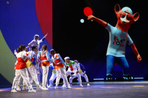 Официальный талисман Международного фестиваля университетского спорта– Соболь Кедри – станцевал со спортсменами на церемонии открытия