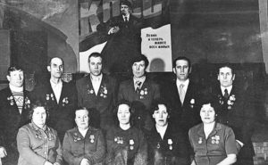 Коллектив «Сухоложтяжстроя», почетный гражданин Сухого Лога
Алексей Пульников –первый справа в верхнем ряду, 1980 гг.