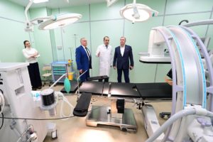 Открытие новой операционной в Свердловском областном онкодиспансере