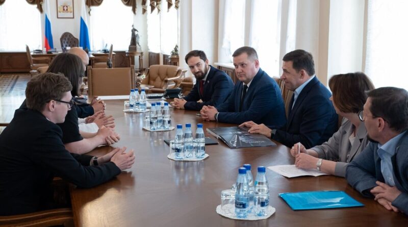 Встреча губернатора Е. Куйвашева с активом фестиваля
